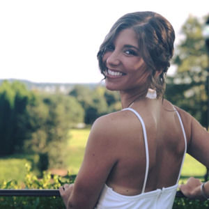 Meet your Posher, Lauren